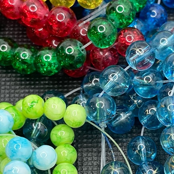 Lot of String Beads. Variety Set Multiple Color and Designs - Picture 7 of 10